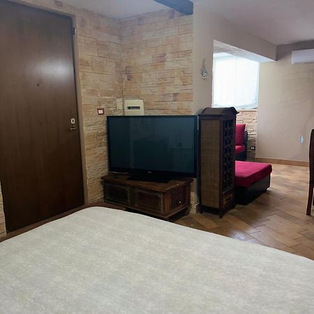 Taverna Anto Daire Varcaturo Dış mekan fotoğraf